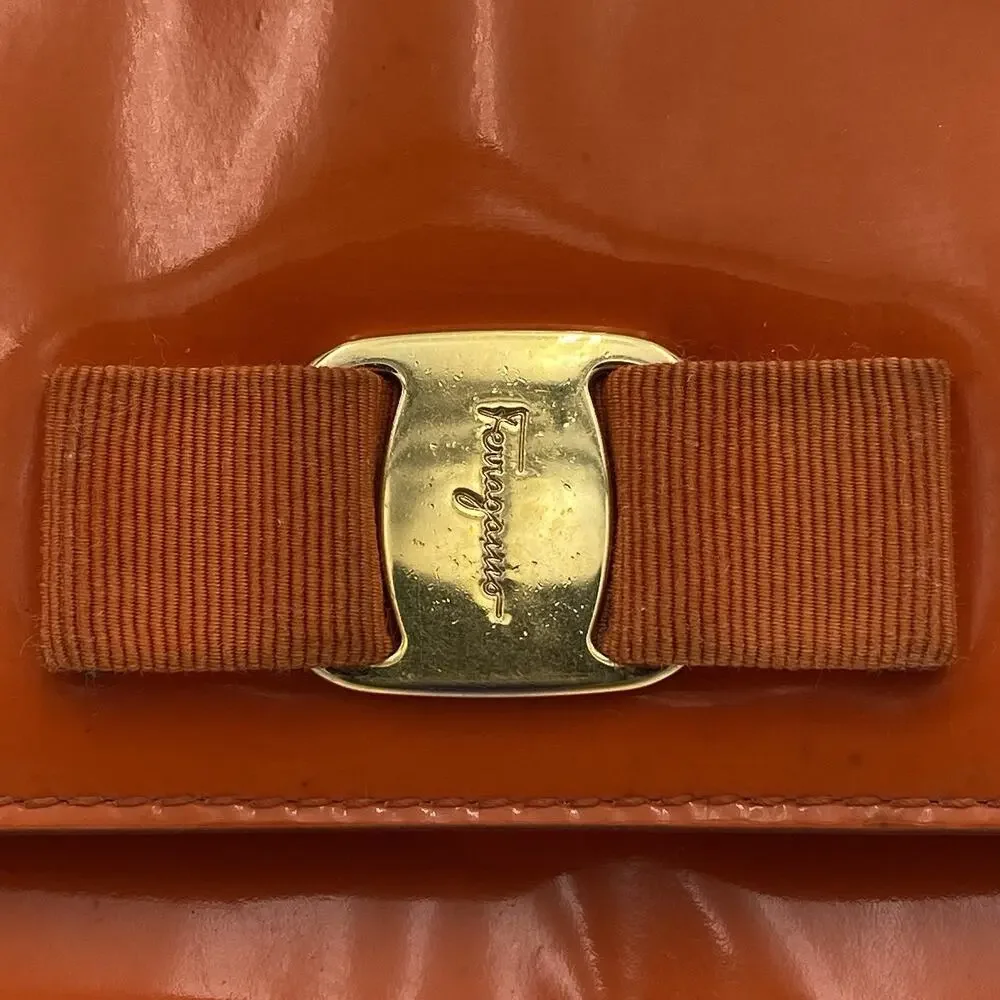 Salvatore Ferragamo Ginny Shoulder Bag Orange Patent Leather Crossbody Gold Med